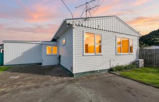 94 Kauri Street, Miramar