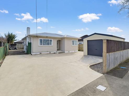 17 Winchester Street, Levin