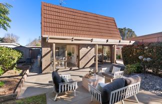 15B Galloway Crescent, Farm Cove