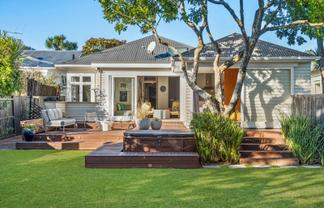 2A Tenterden Avenue, Mount Eden