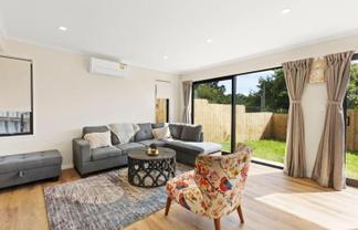 13D Bel Air Drive, Hillsborough
