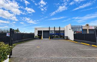 Quality industrial in prime New Lynn