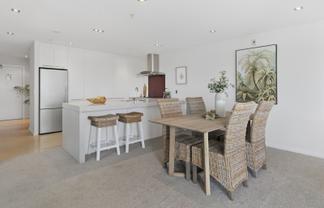 902/72 Devonport Road, Tauranga