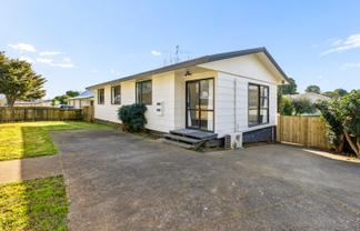 49A Redcrest Ave, Papakura