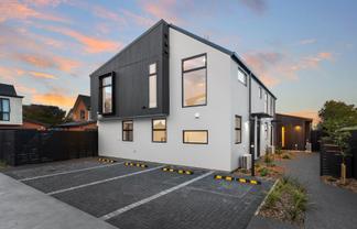 3/172 Colombo Street, Sydenham