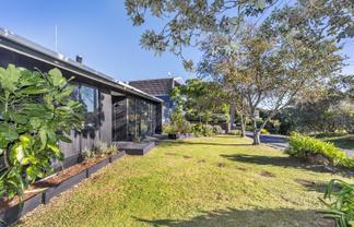 44 Kahu Road, Paremata
