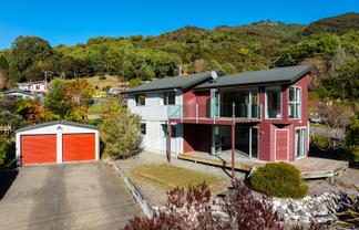 2 Takorika Street, Havelock
