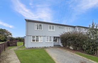 8 Miro Street, Levin