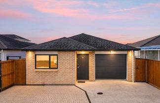 37 Koroheke Road, Takanini