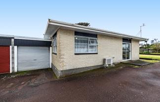 2/137A Ngamotu Road, Spotswood