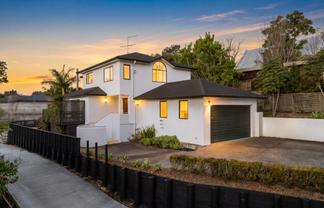 12B Kimberly Grove, Greenhithe