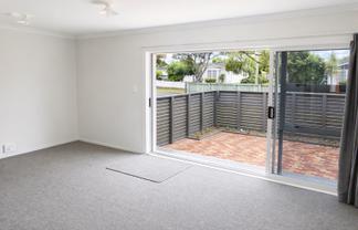 14 Pulham Crescent, Queenwood