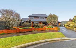 33 Cherrywood Place, Redwood