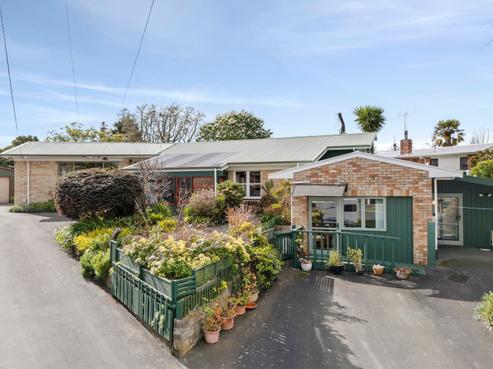 23 Byron Street, Leamington