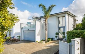 1/100 Lake Road, Northcote