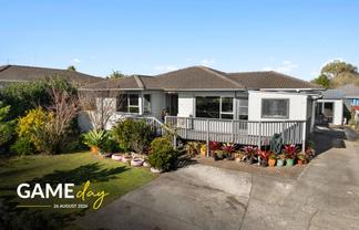 55 Flat Bush Road, Clover Park