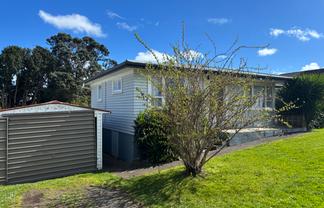 28 Sunkist Bay Road, Beachlands