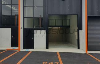 Premium 97sqm Hobsonville Unit