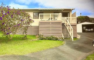 Gerontius Lane, Snells Beach