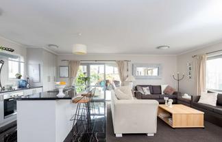 16B Insley Street, Mangawhai