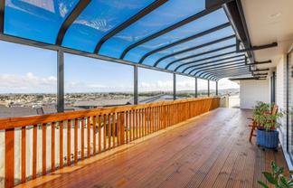 55A  Twin Parks Rise, Papakura