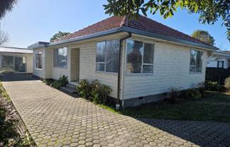 16 Buchanans Rd, Sockburn