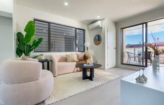 4-7/273 Don Buck Road, Massey