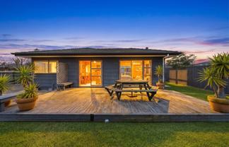 2/23 Kimpton Road, Papatoetoe