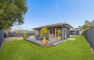 2/23 Kimpton Road, Papatoetoe