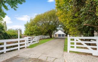 37 Green Road, Dairy Flat