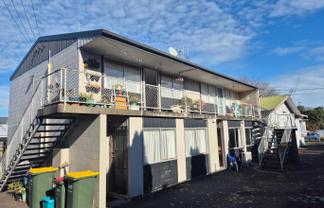 3/7 Hammond street, Hamilton Central