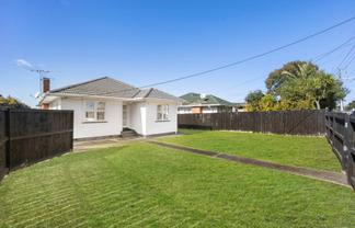 787 Te Atatu Road, Te Atatu Peninsula