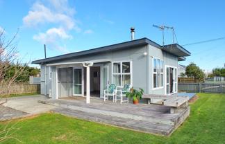 27 Roore Street, Foxton Beach