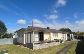 17 Burns Street, Dannevirke