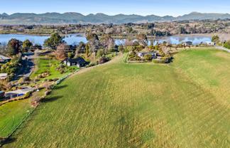 71 Bronte Road East, Tasman