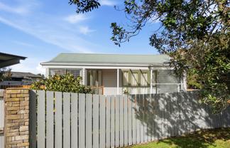 24 West Hoe Road, Orewa