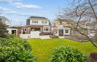 17 Wilson Avenue, Saint Clair