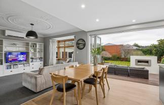 17 Wilson Avenue, Saint Clair