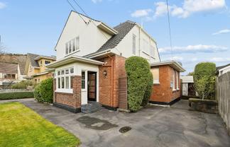 17 Wilson Avenue, Saint Clair