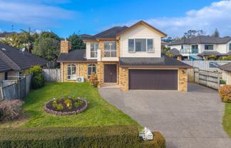 132 John Brooke Crescent, East Tamaki Heights