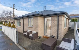 2 Bruce Street, Mosgiel