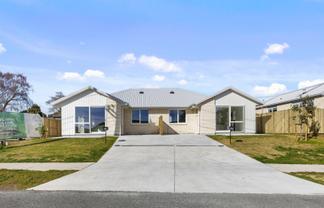299A and B Vaughan Road, Owhata