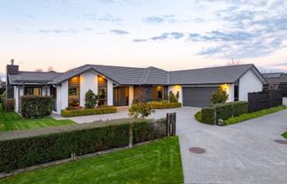 9 Audrey Place, Flagstaff