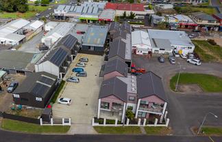 4/10-12 St Stephens Ave, Tuakau