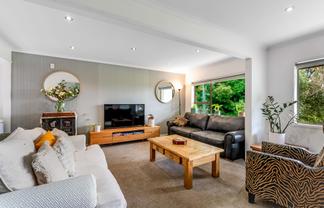 1/1 Sharon Road, Browns Bay