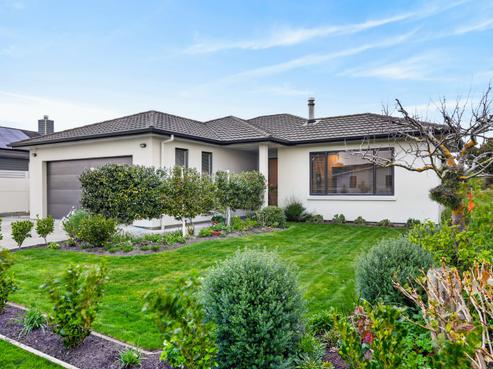 21 Brooklands Drive, Havelock North