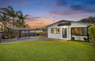 6 Cloghan Close, Massey