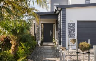 37 Coast Boulevard, Papamoa