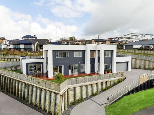 31 Sylvester Crescent, Flagstaff