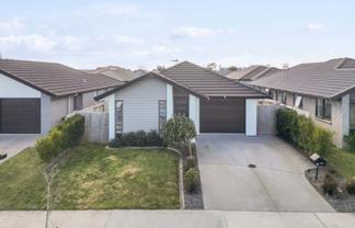 40 Hills View Drive, Papamoa